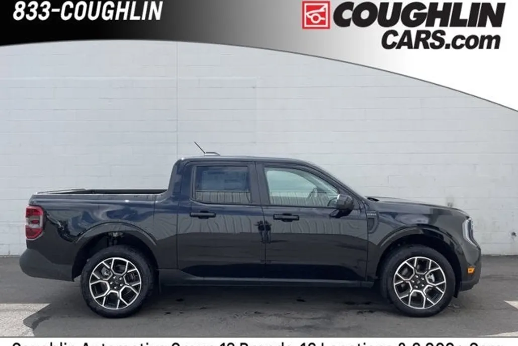 2025 Ford Maverick Lariat photo 1