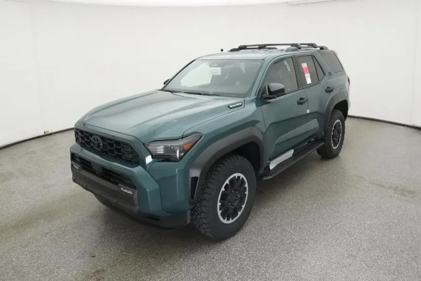 2025 Toyota 4Runner TRD Off-Road photo 1