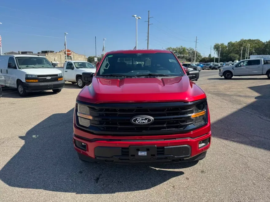 2024 Ford F-150 XLT photo 1