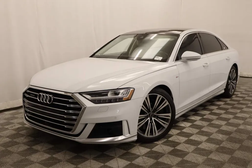 2021 Audi A8 L Quattro 60 TFSI photo 1