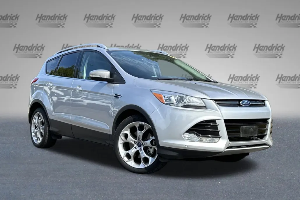 2015 Ford Escape Titanium photo 1