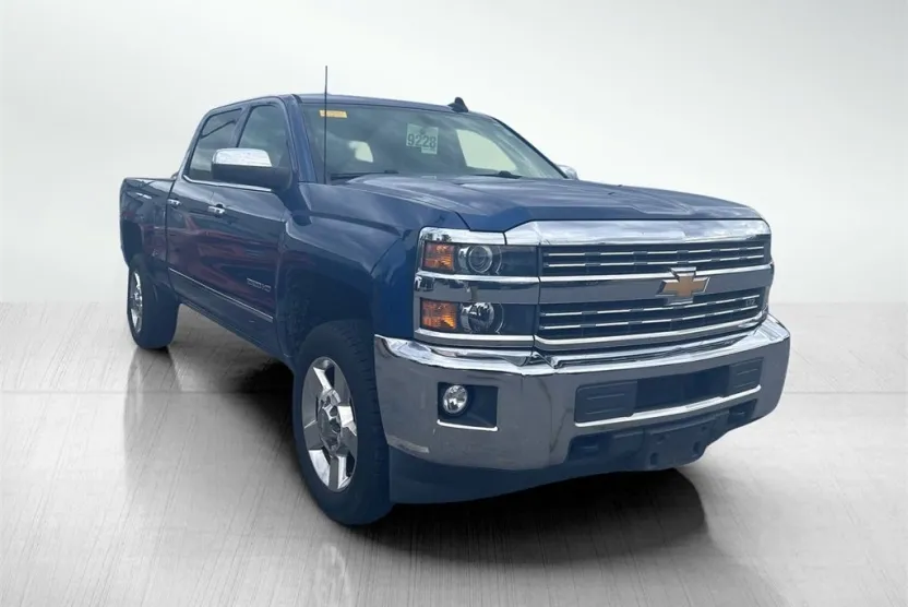 2016 Chevrolet Silverado 2500HD LTZ photo 1