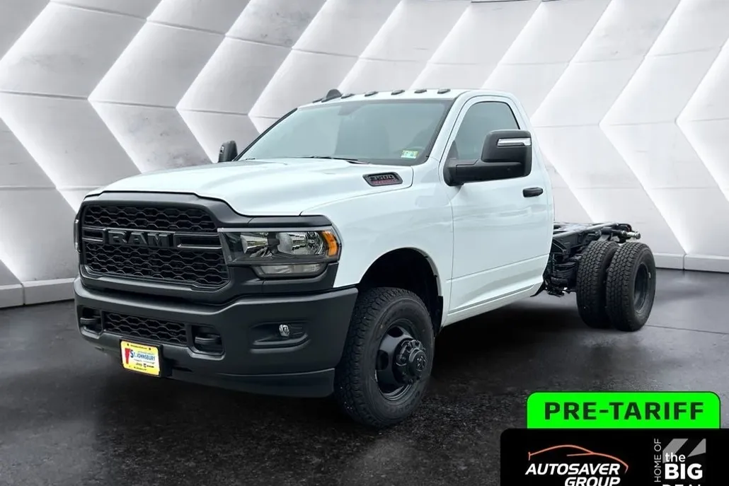 2024 Ram 3500 Tradesman photo 1