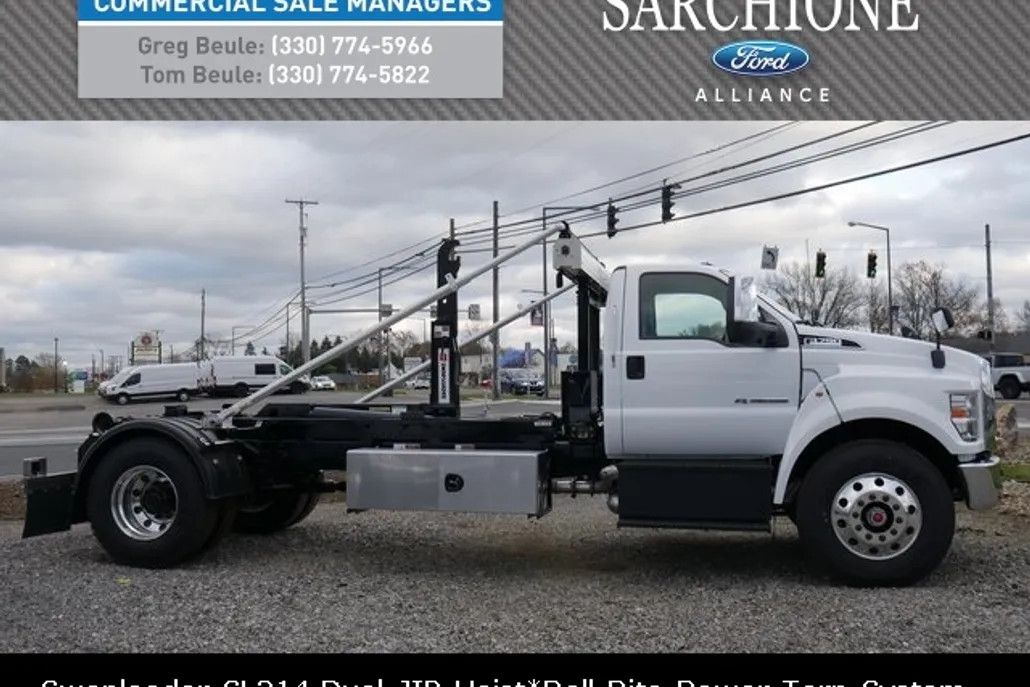 2025 Ford F-750 photo 1