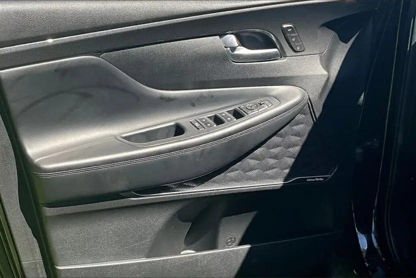 2023 Hyundai Santa Fe Limited photo 1