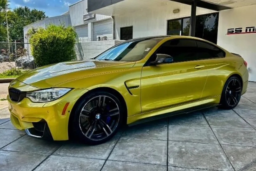 2015 Bmw M4 Coupe photo 1