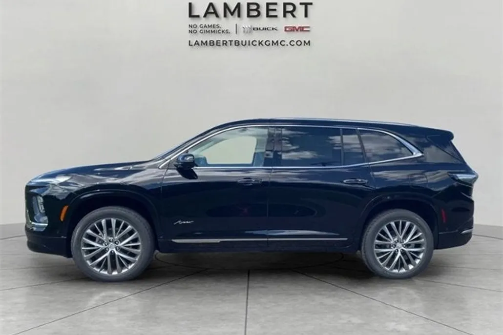 2026 Buick Enclave Avenir photo 1