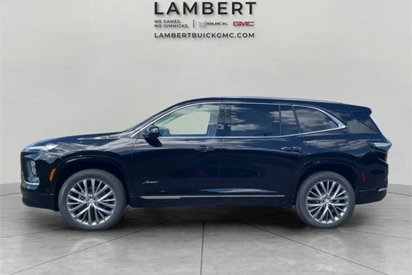 2026 Buick Enclave Avenir photo 1