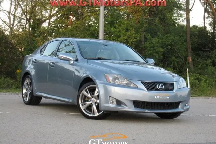 2010 Lexus IS 250 photo 1