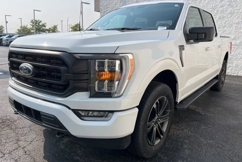 2022 Ford F-150 XL photo 1