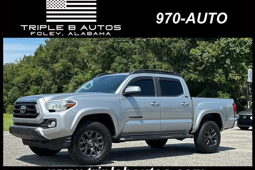 2020 Toyota Tacoma Double Cab SR5 photo 1