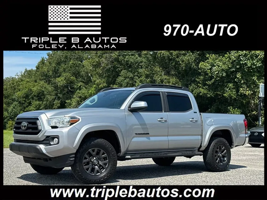 2020 Toyota Tacoma Double Cab SR5 photo 1