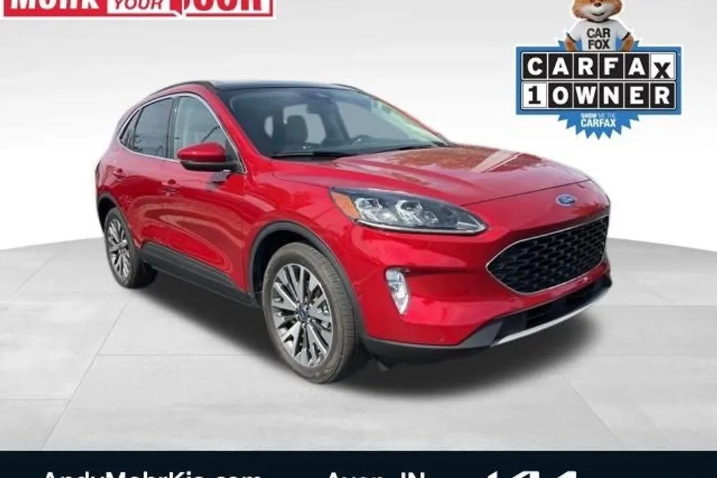 2020 Ford Escape Titanium Hybrid photo 1