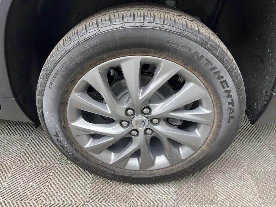 2026 Buick Enclave Preferred photo 1