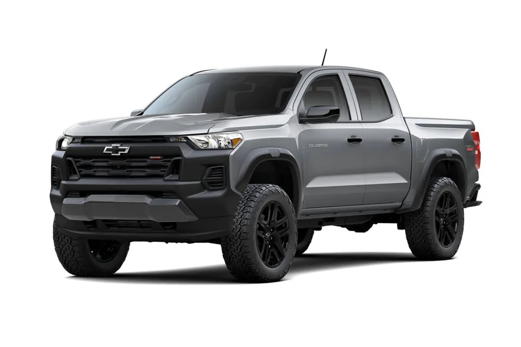 2025 Chevrolet Colorado Trail Boss photo 1