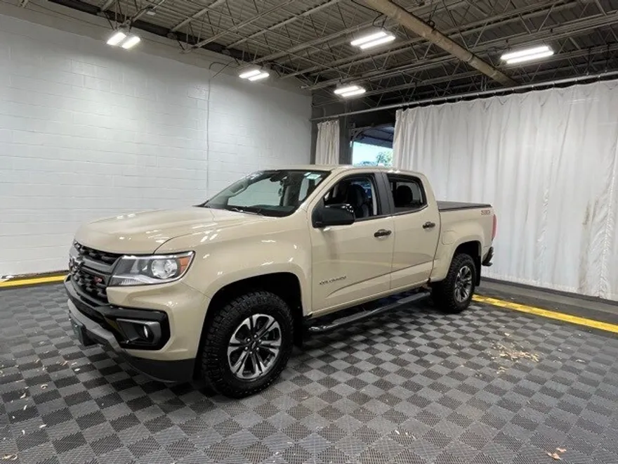 2022 Chevrolet Colorado Z71 photo 1