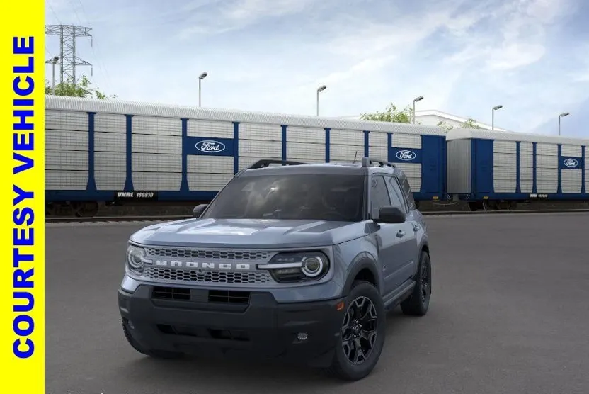 2025 Ford Bronco Sport Outer Banks photo 1