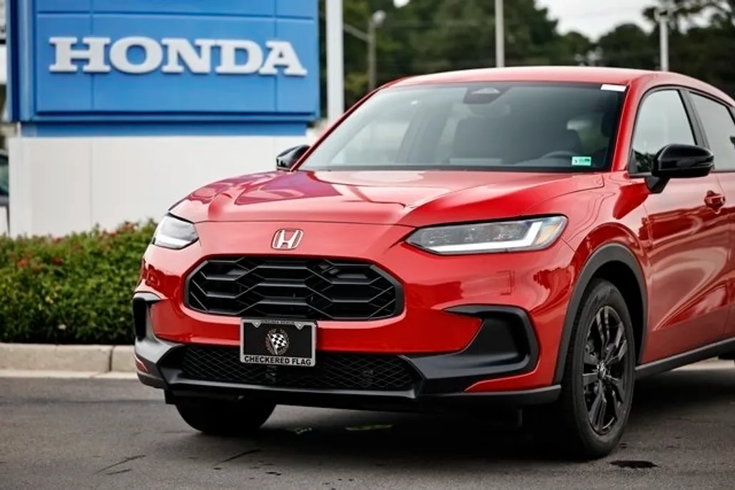 2026 Honda HR-V Sport photo 1