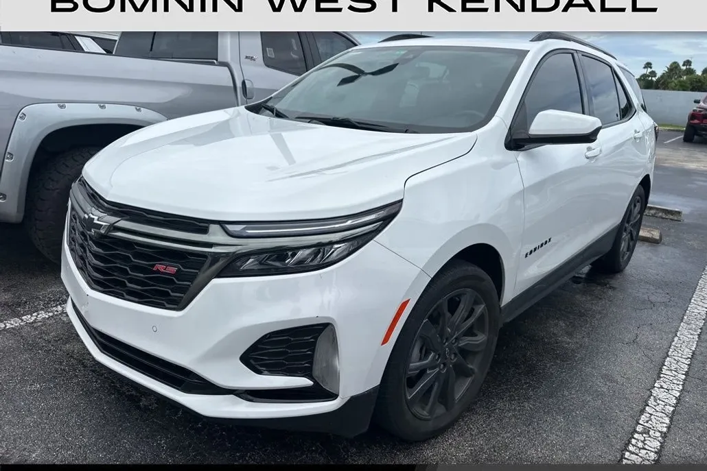 2022 Chevrolet Equinox RS photo 1