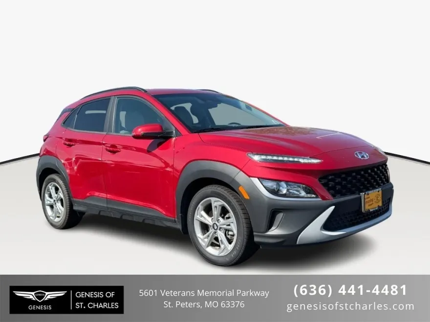2022 Hyundai Kona SEL photo 1