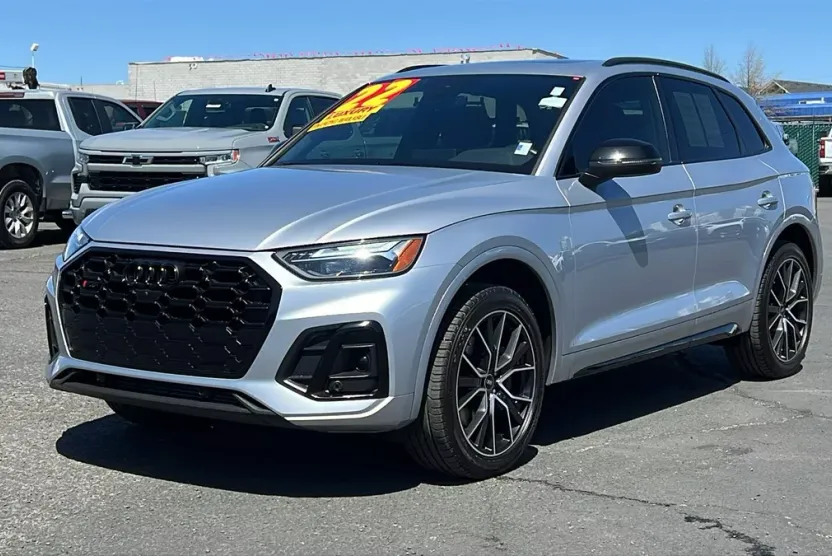 2022 Audi SQ5 Premium Plus photo 1