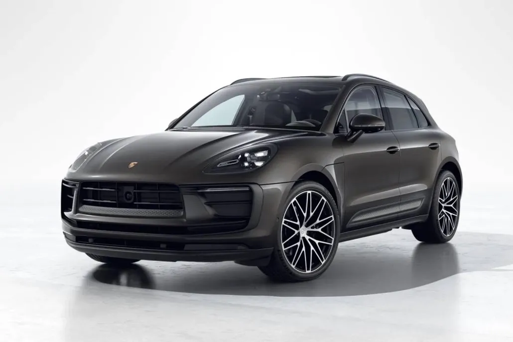 2026 Porsche Macan T photo 1