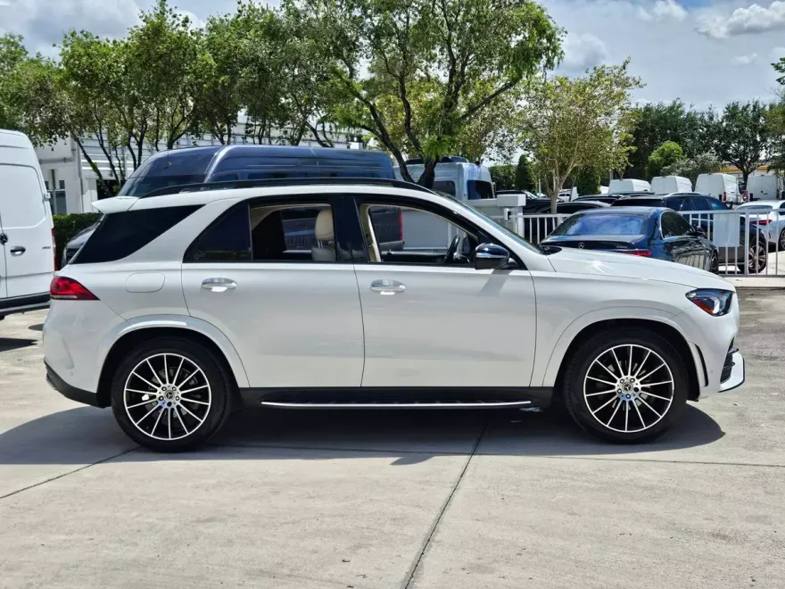 2022 Mercedes Benz GLE 350 photo 1