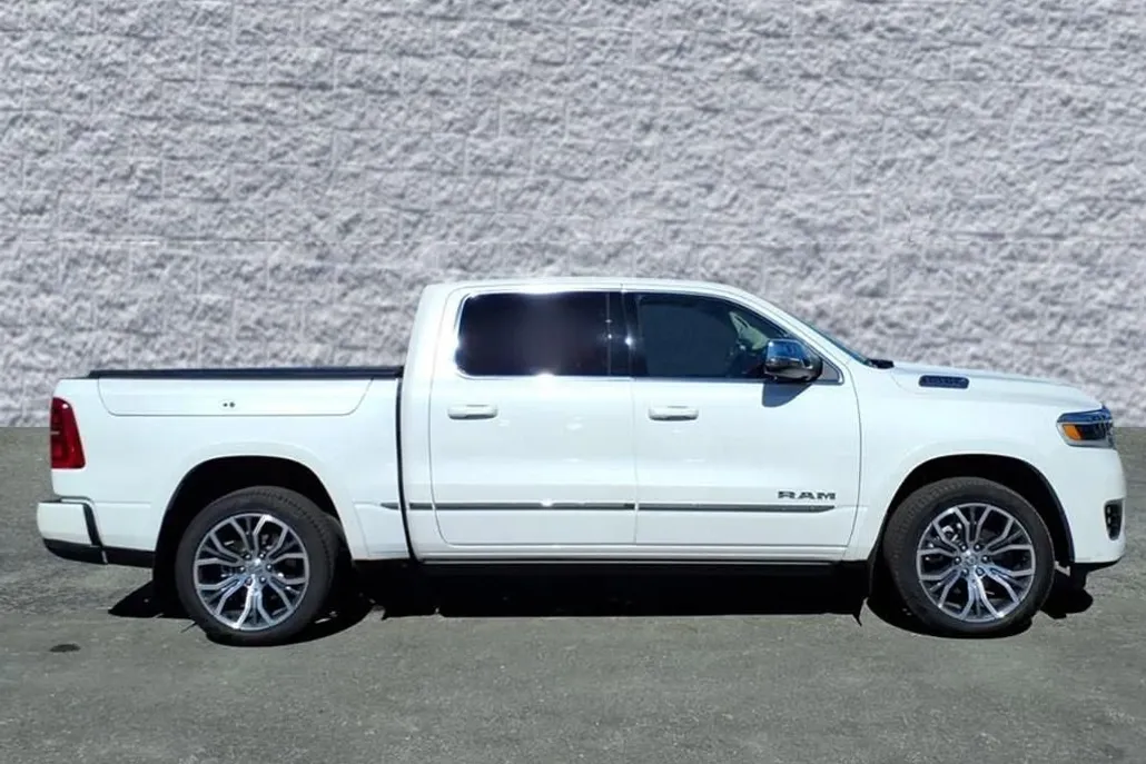 2026 Ram 1500 photo 1