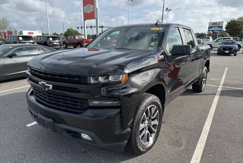 2021 Chevrolet Silverado 1500 RST photo 1