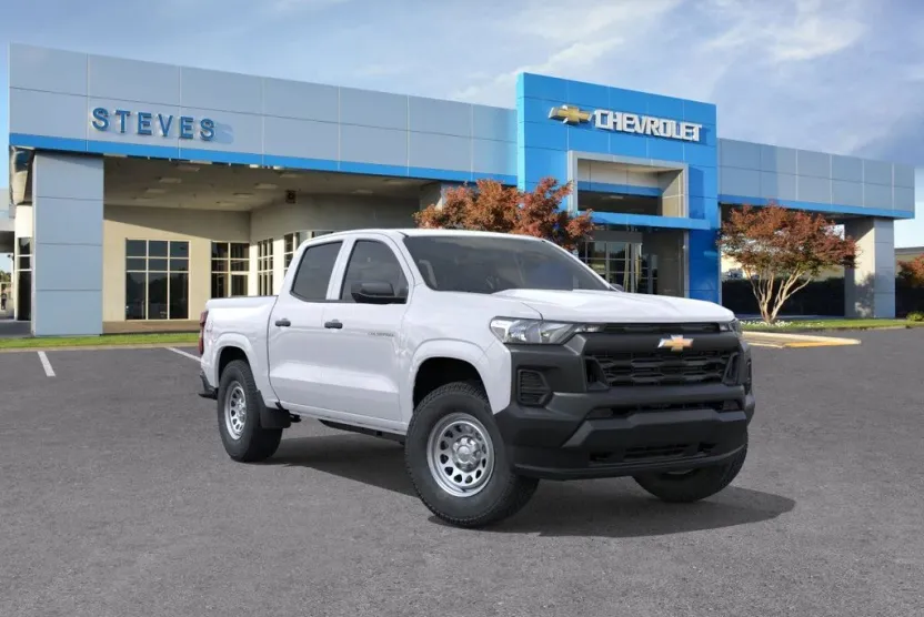 2025 Chevrolet Colorado LT photo 1
