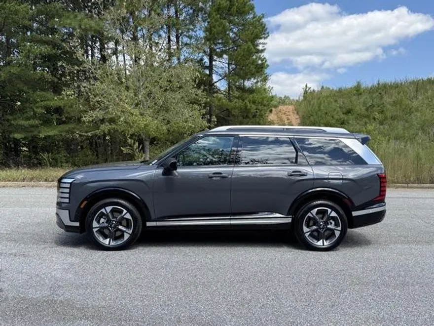 2026 Hyundai Palisade Limited photo 1