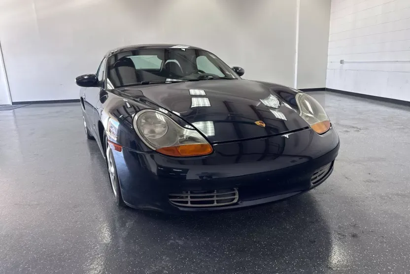 2000 Porsche Boxster Base photo 1