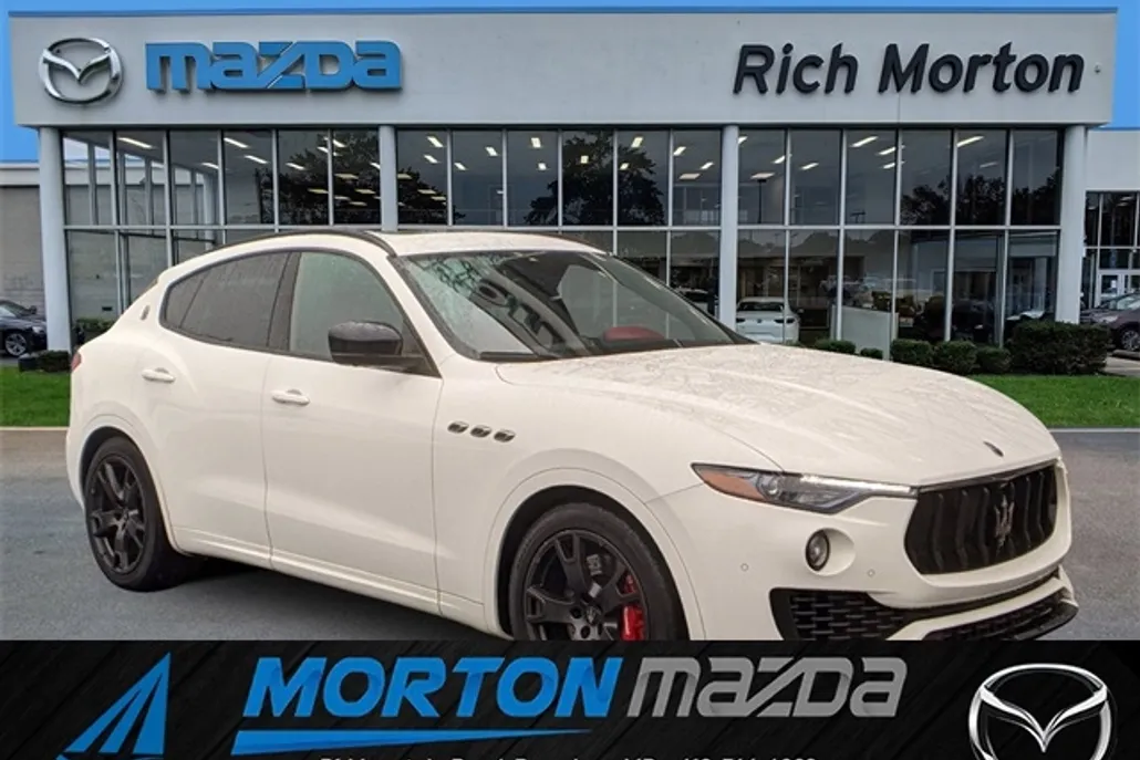 2019 Maserati Levante S photo 1