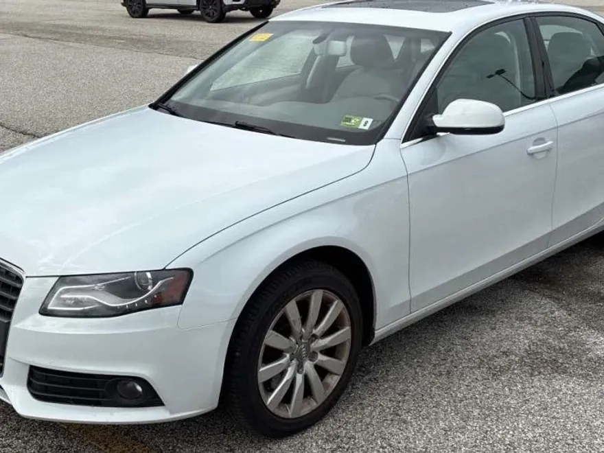 2012 Audi A4 Quattro 2.0T Premium photo 1