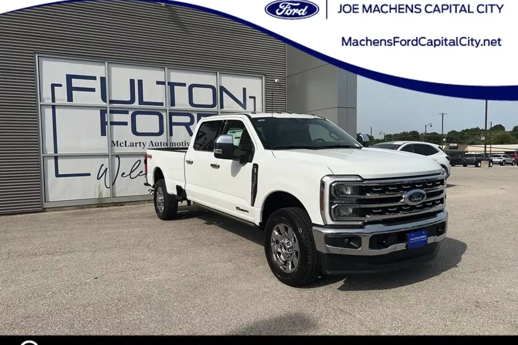 2026 Ford F-350 Lariat photo 1