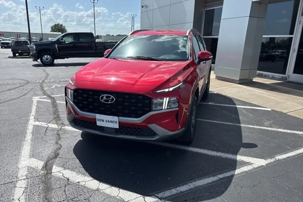 2023 Hyundai Santa Fe SEL photo 1