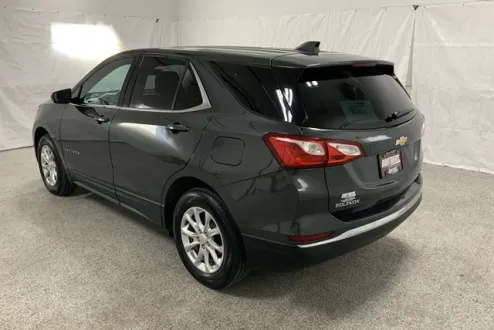 2020 Chevrolet Equinox LT photo 3