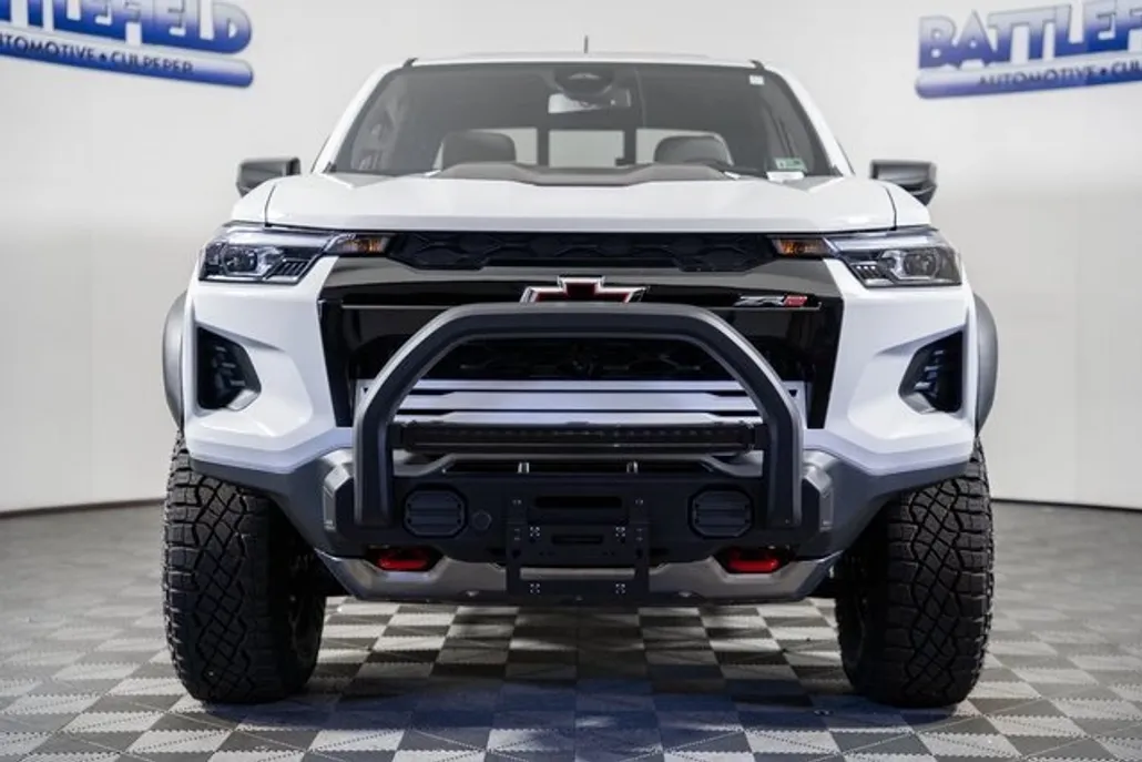 2026 Chevrolet Colorado ZR2 photo 1
