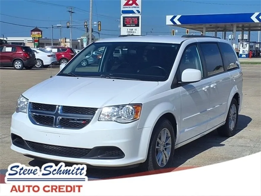 2016 Dodge Grand Caravan SXT photo 1