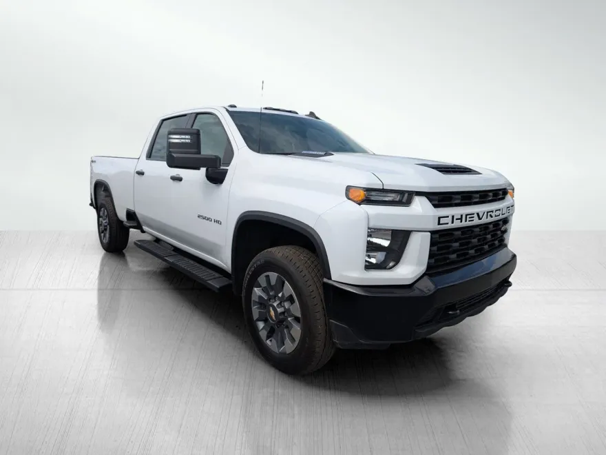 2023 Chevrolet Silverado 2500HD Custom photo 1