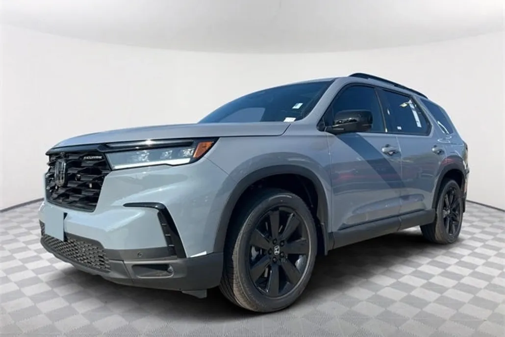 2025 Honda Pilot Black Edition photo 1