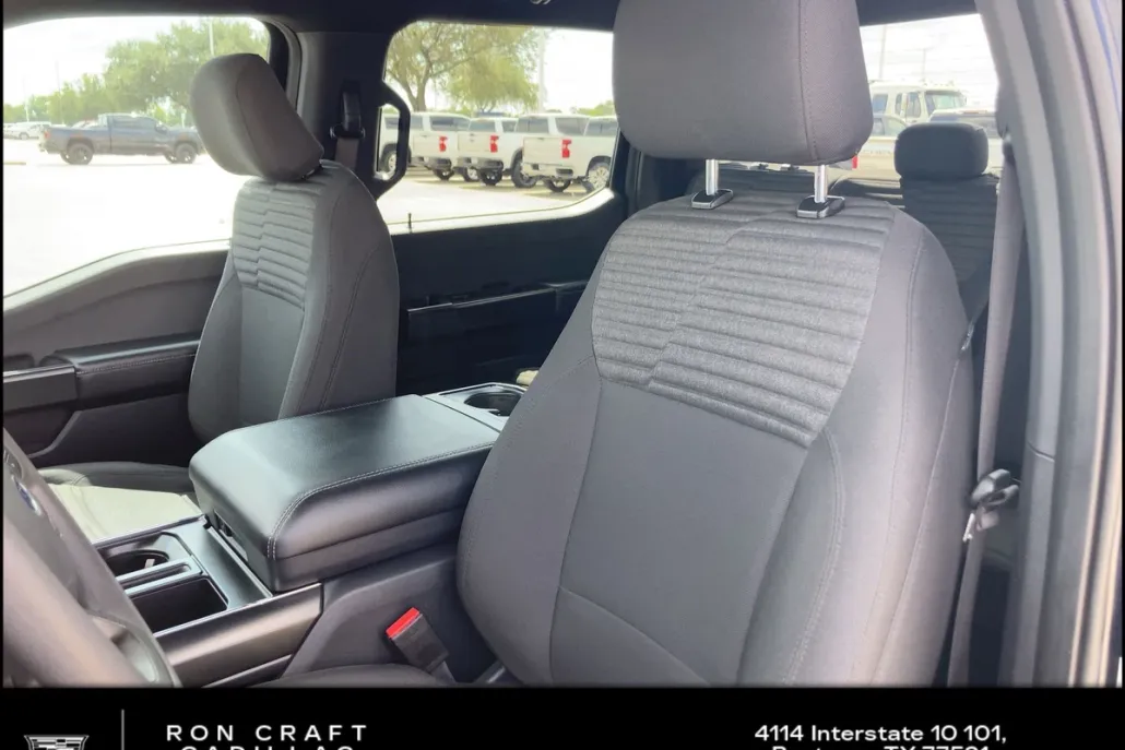 2023 Ford F-150 XL photo 1