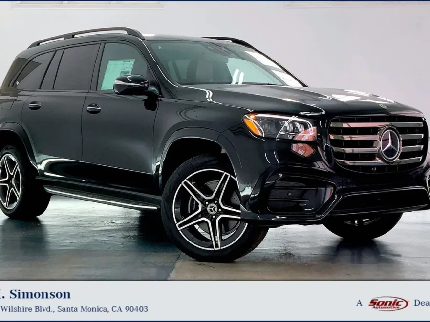 2025 Mercedes Benz GLS 450 photo 1