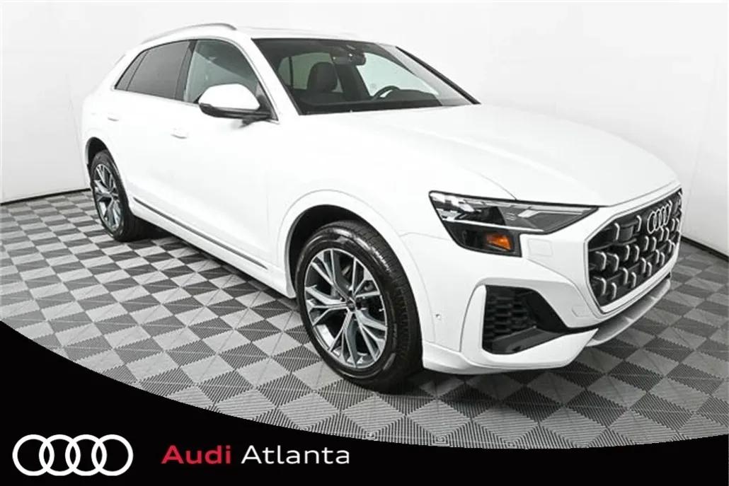 2025 Audi Q8 55 Premium photo 1