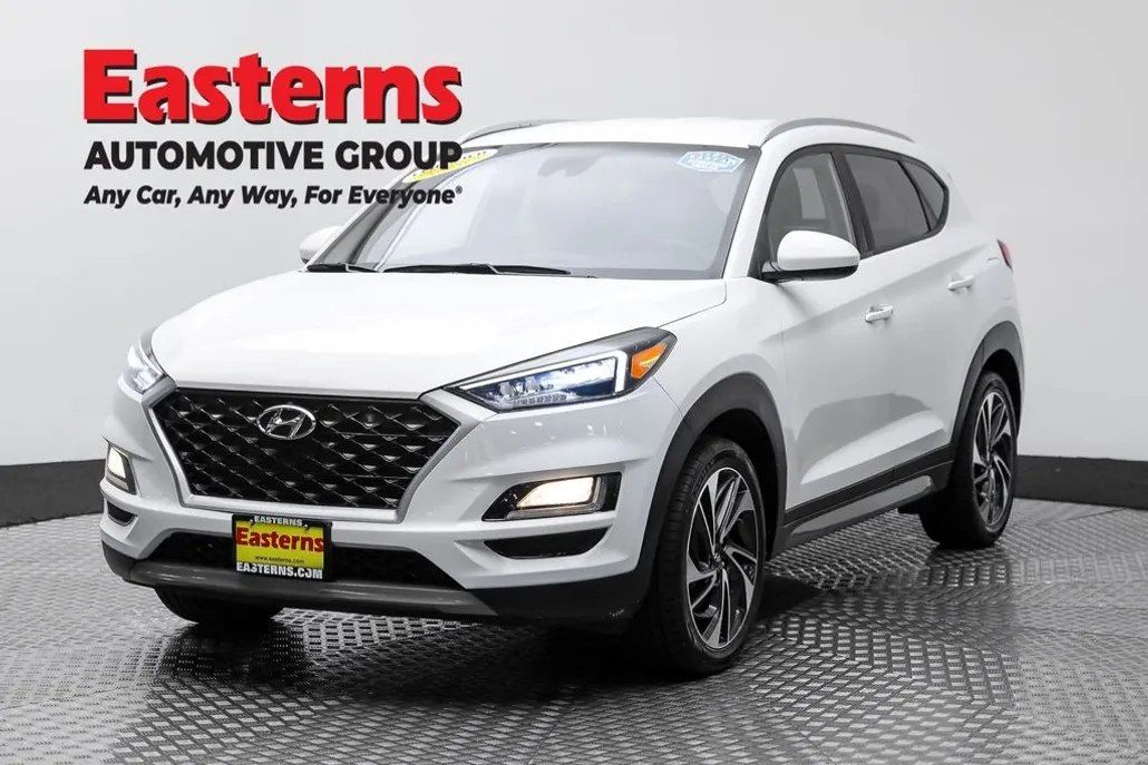 2019 Hyundai Tucson Sport photo 1