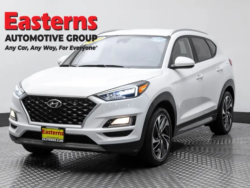 2019 Hyundai Tucson Sport photo 1
