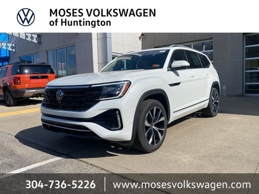 2025 Volkswagen Atlas SEL Premium R-Line photo 1