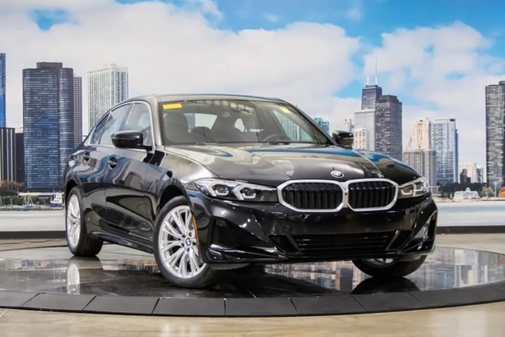 2024 Bmw 330i xDrive Sedan photo 1