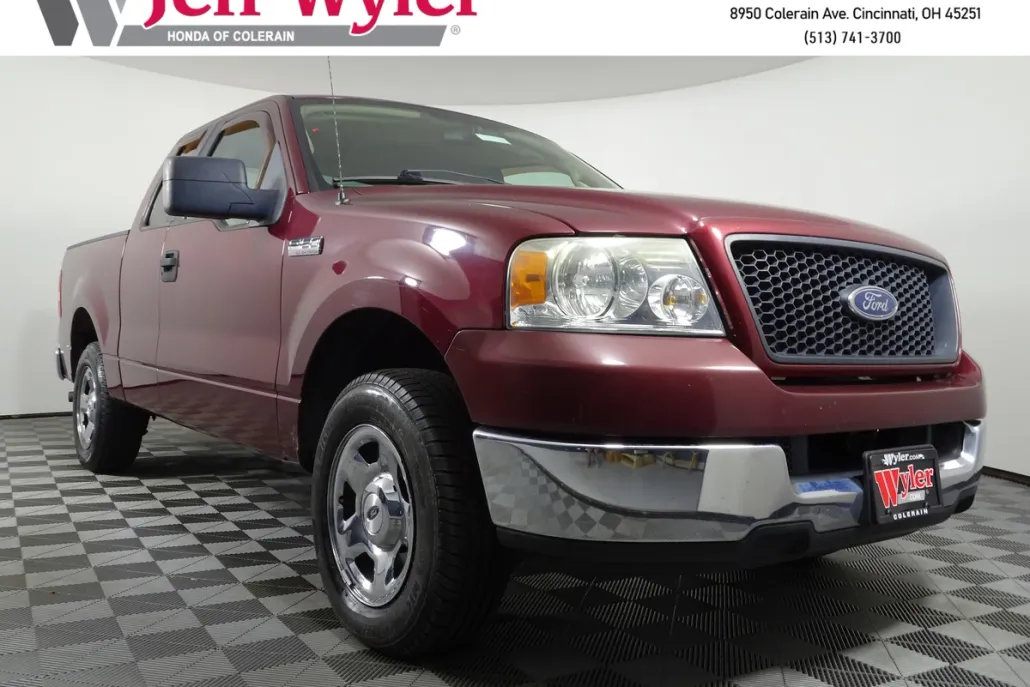 2005 Ford F-150 XLT photo 1
