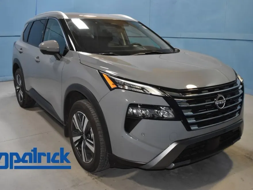 2024 Nissan Rogue SL photo 1